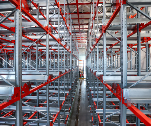 automated pallet conveyor warehouse 500x416