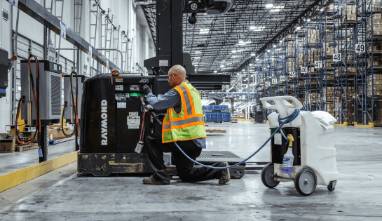 Battery Service Technician